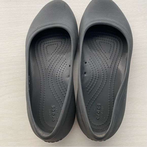 Crocs Marnie Slip On Flats - Picture 6 of 6